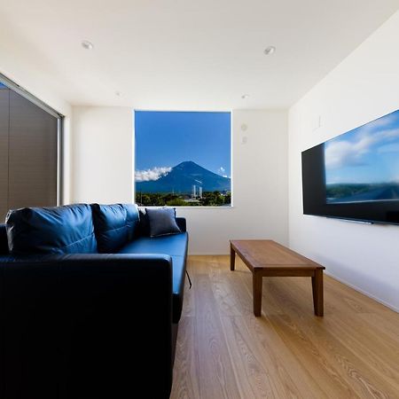 Frame View Mt.Fuji -West- Villa Fujikawaguchiko Bagian luar foto